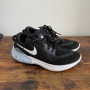 Nike Joyride Run Running shoe black